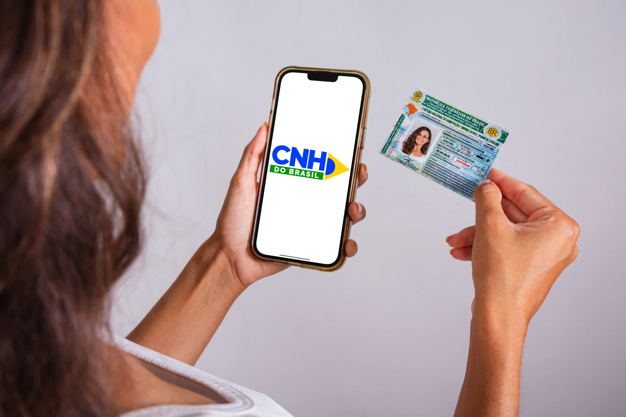 Informação sobre bloqueio da CNH por pendências no CPF exige atenção